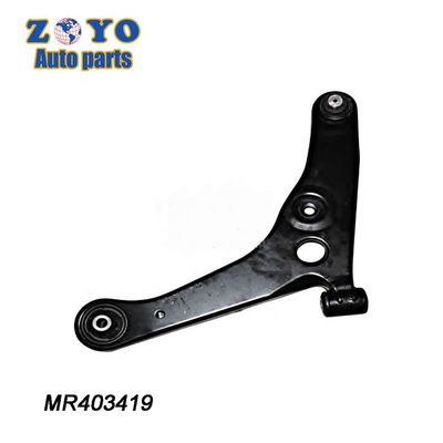 Links Positie Voorste onderste bedieningsarm voor Mitsubishi Lancer MR403419 RK620384