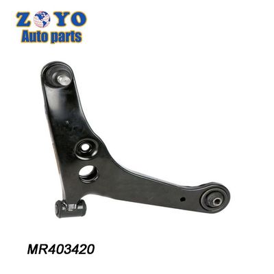 RK620345 MR403420 Rechts onderste ophangingsbesturingsarmen voor Mitsubishi Lancer 02-06