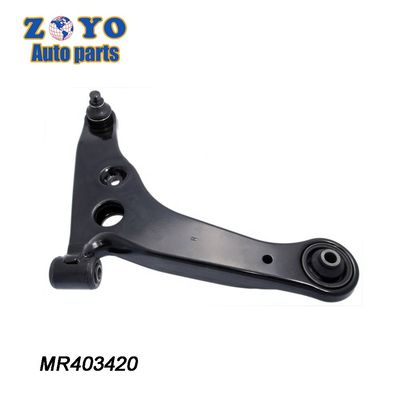 RK620345 MR403420 Rechts onderste ophangingsbesturingsarmen voor Mitsubishi Lancer 02-06