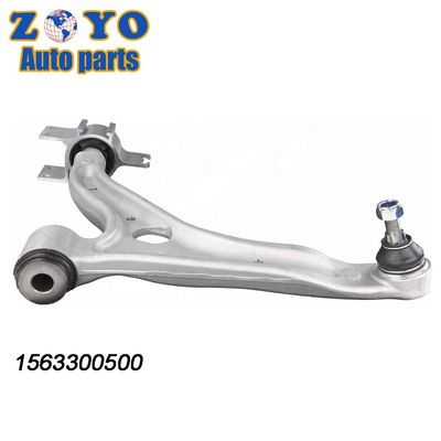 1563300500 Linker ophangingsbeheerraam voor Mercedes-Benz CLA250 14-18 en balgewricht