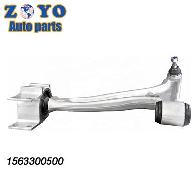 1563300500 Linker ophangingsbeheerraam voor Mercedes-Benz CLA250 14-18 en balgewricht