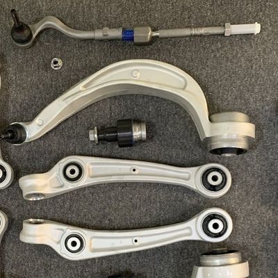 Audi A6 Q5 C5 97-05 Custom voorste achterste onderste besturingsarmsets voor onderdelen van de ophanging