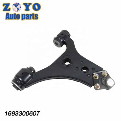 2006-2011 Mercedes-Benz B200 Vervanging van linker stuurarm met OE NO. 1693300607
