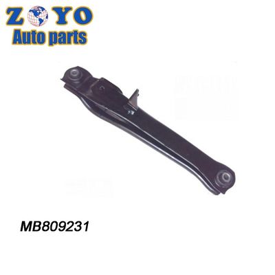Achterste onderste bedieningskant voor Mitsubishi Mirage CJ A hatchback Referentie nr. 71515R