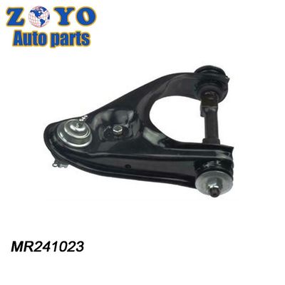 MR241023 MR241024 Autozone Front Control Arm vervanging voor Mitsubishi L200 1986-1996